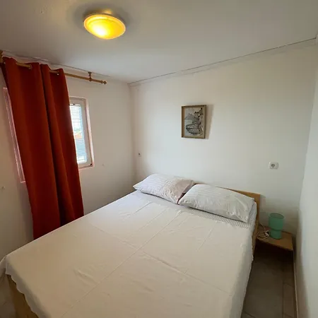 Kula Apartment Nin