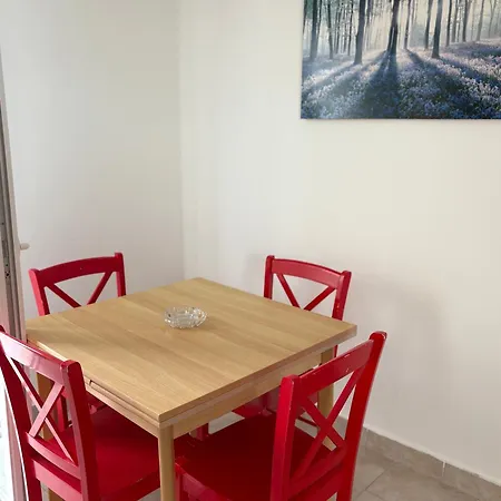 Apartment Kula *