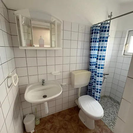 Apartment Kula *